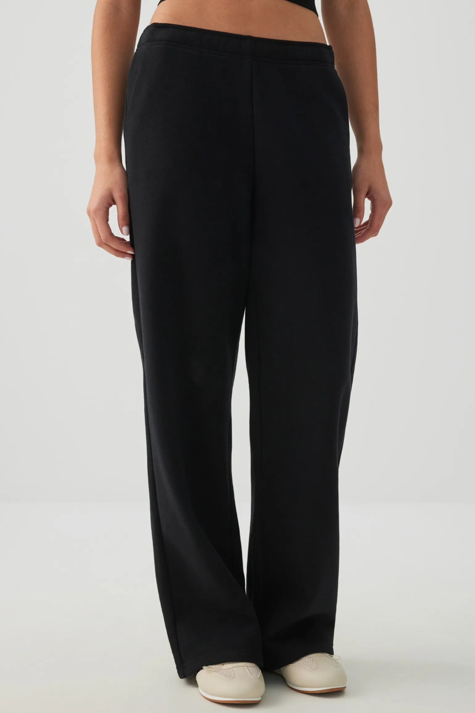 MADESOFT™ Fleece Straight Leg Sweatpants