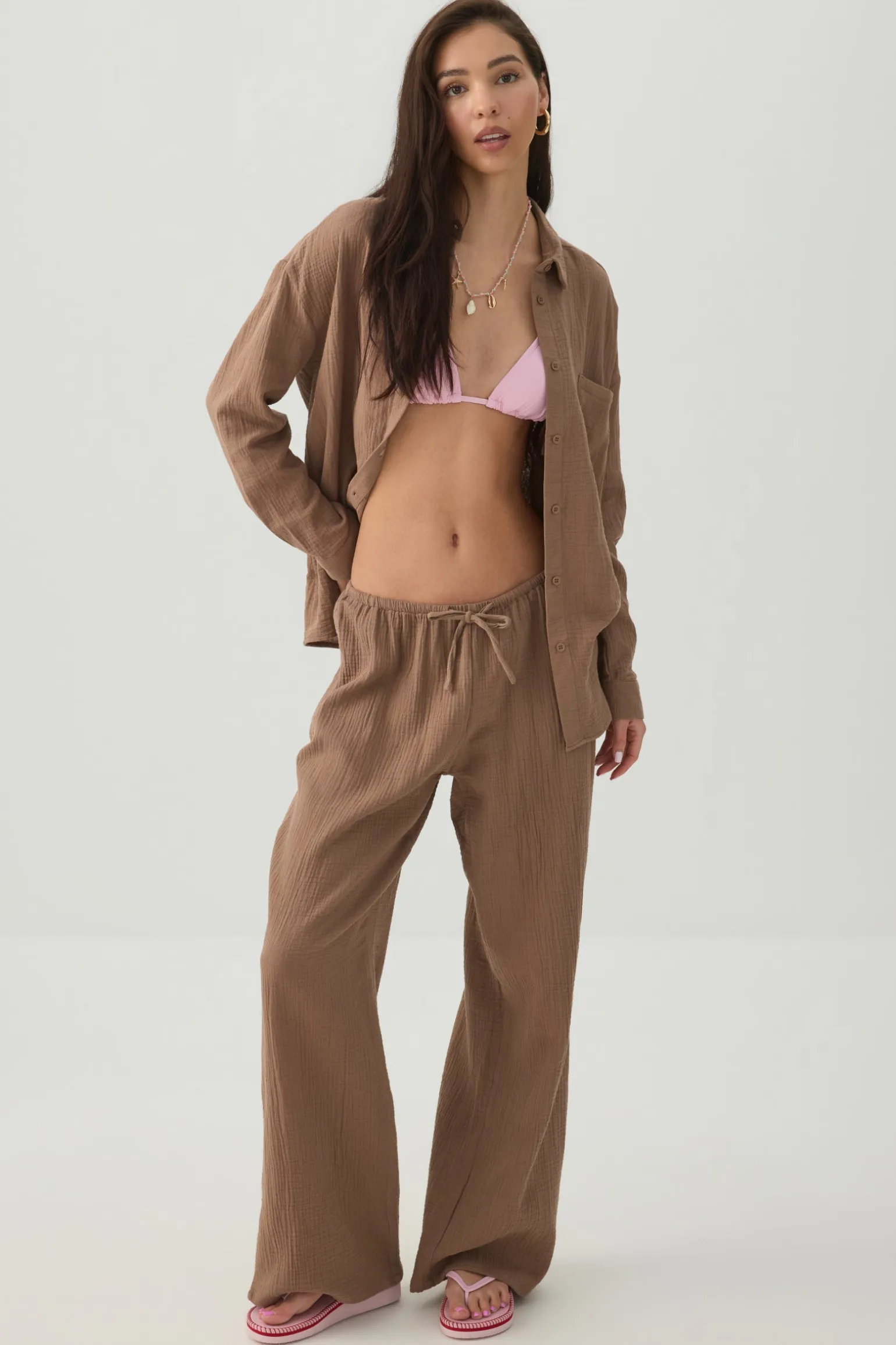 Mid Rise Pull On Wide Leg Pant