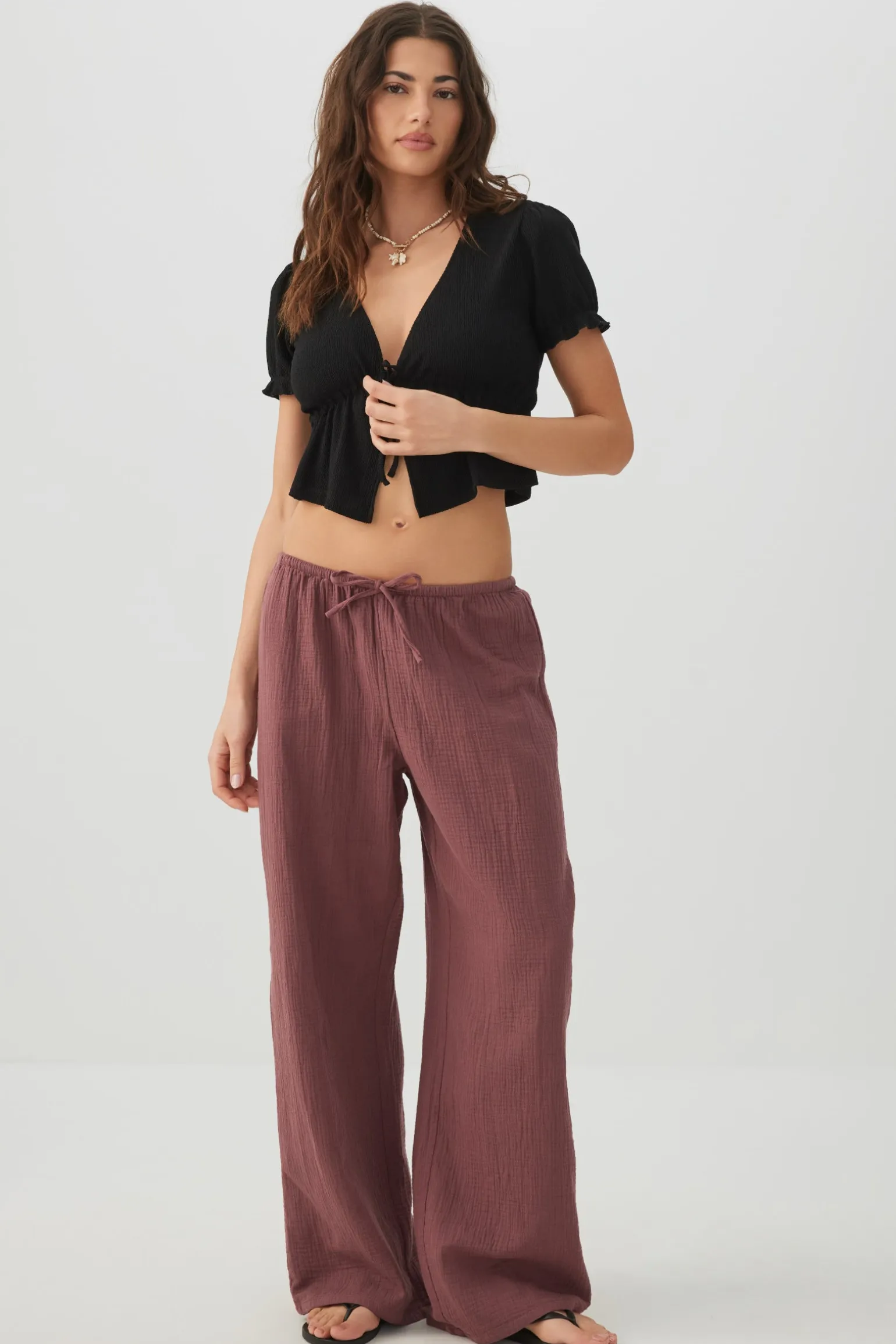 Mid Rise Pull On Wide Leg Pant