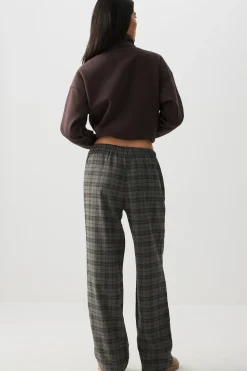 Mid Rise Wide Leg Pants