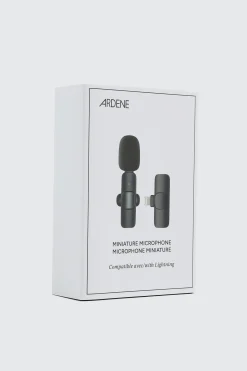 Mini Wireless Clip-On Microphone