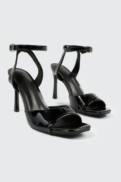 One Band Square Toe Sandals