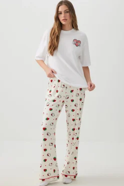 Oversized Hello Kitty T-Shirt