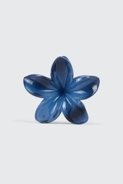 Oversized Hibiscus Hair Claw