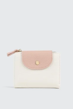 Pebbled Wallet