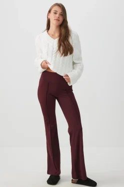 Pintuck Flare Leggings