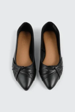 Pleated Pointed Toe Flats