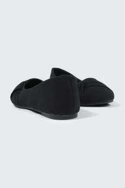Pleated Round Toe Ballet Flats
