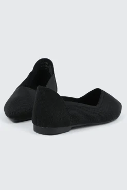 Pointed Toe Knit Flats