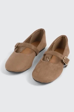 Pointy Toe Flats