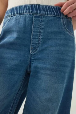 Pull On Wide Leg Jeans