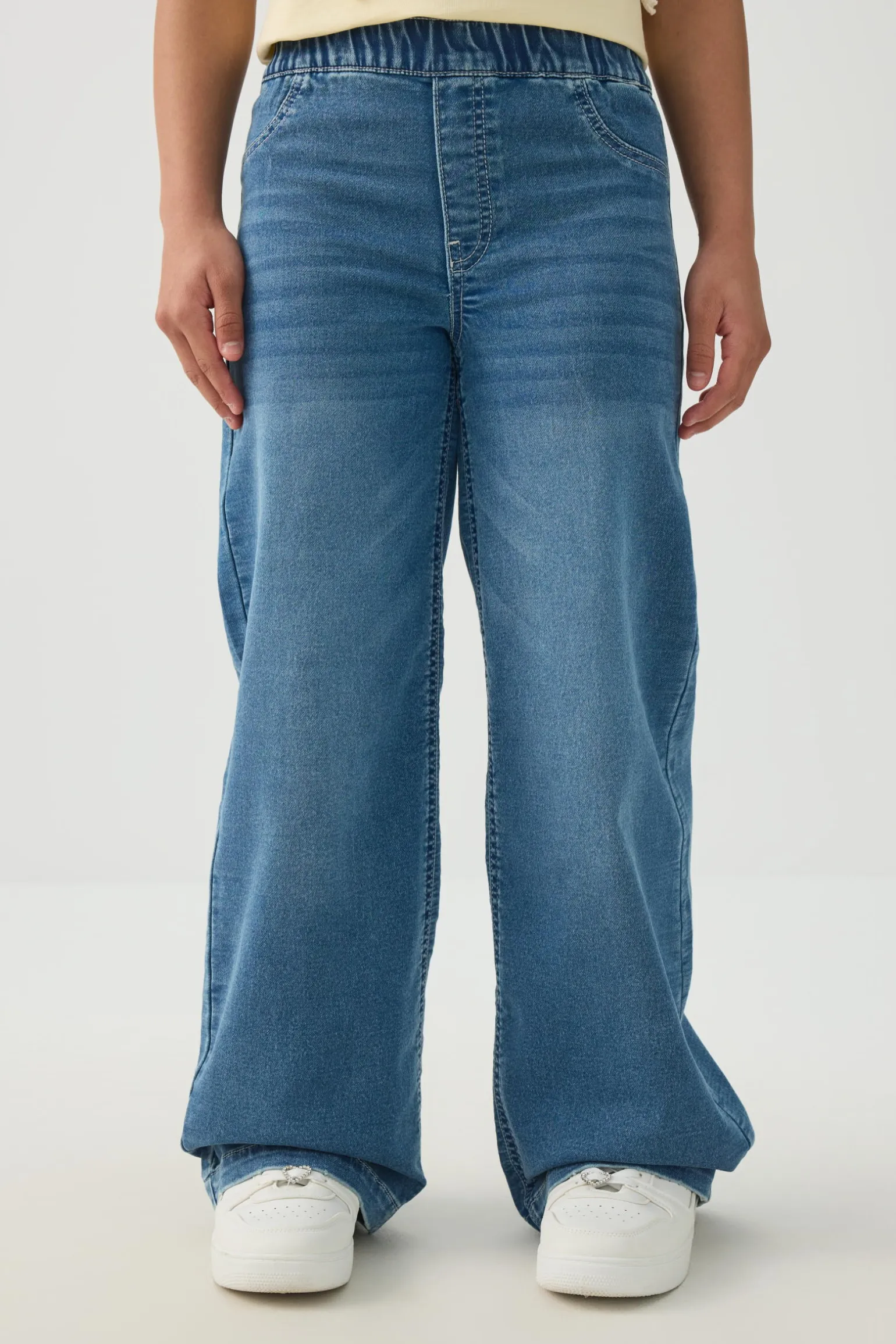 Pull On Wide Leg Jeans