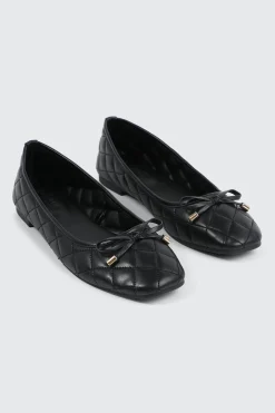 Quilted Square Toe Ballet Flats