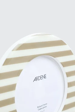 Round Photo Frame