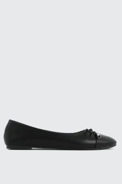 Round Toe Ballerina Flats