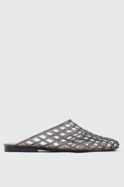 Round Toe Cage Sandals