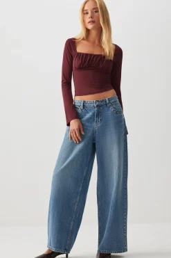 Ruched Bust Long Sleeve Top