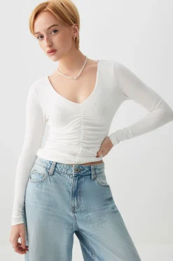 Ruched front Long Sleeve Top