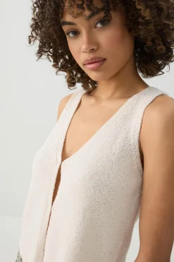 Short Sweater Vest