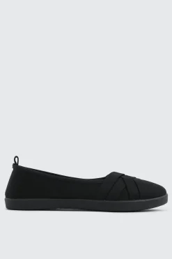 Slip-On Sneakers