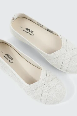 Slip-On Sneakers
