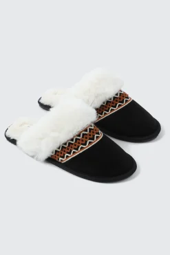 Slippers with Faux Fur Trim and Embroidery