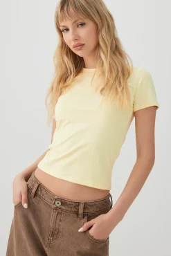 Super Soft Fitted Short Sleeve T-Shirt