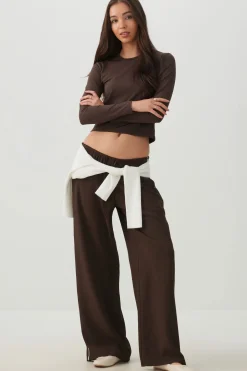 Super Soft Long Sleeve Crop T-Shirt