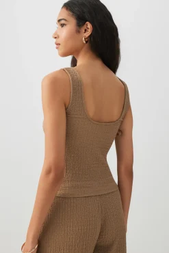 Textured Scoop Neck Tank Top