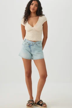 Textured V-Neck Cropped Top