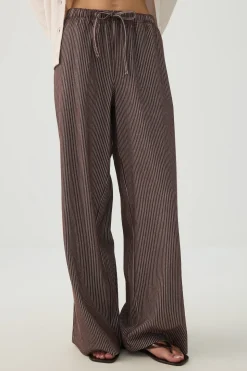 Textured Wide Leg Knit Pants