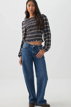 The Era Mid Rise Straight Jean