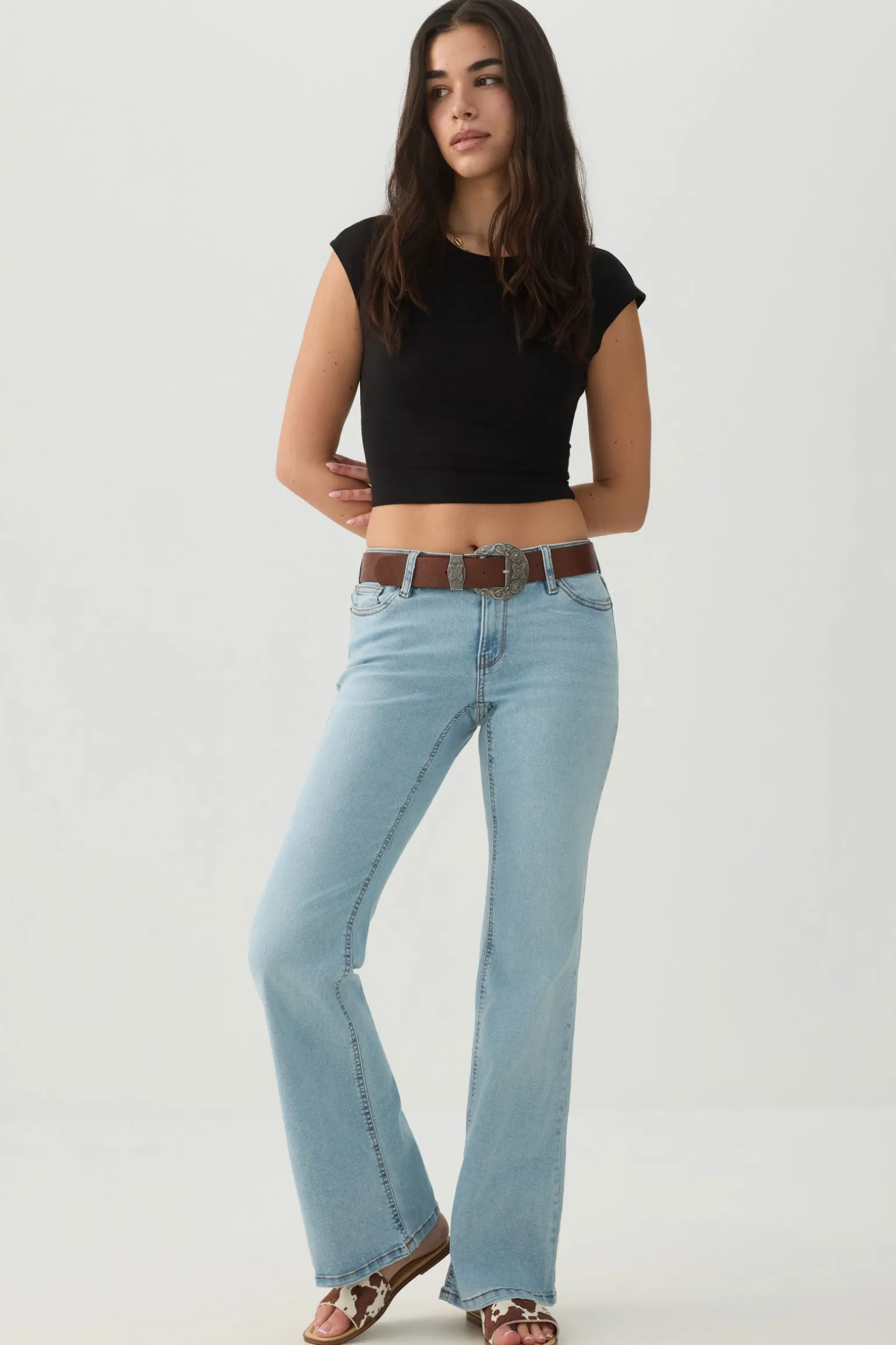 The Idol Fit Low Rise Flare Jean