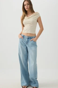 The Off-Duty Fit Low Rise Wide Leg Jean