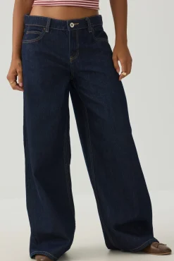 The Off-Duty Fit Low Rise Wide Leg Jean