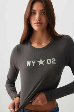 Ultra Crop Graphic Long Sleeve T-Shirt