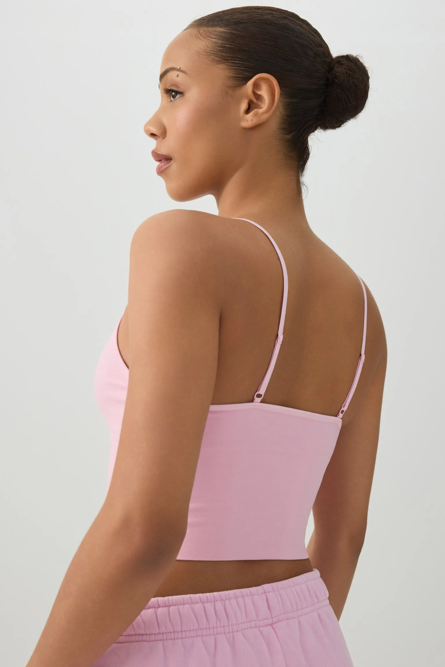 Ultra Crop Seamless Tank with Removable Cups