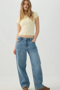 V-Neck Cropped T-Shirt