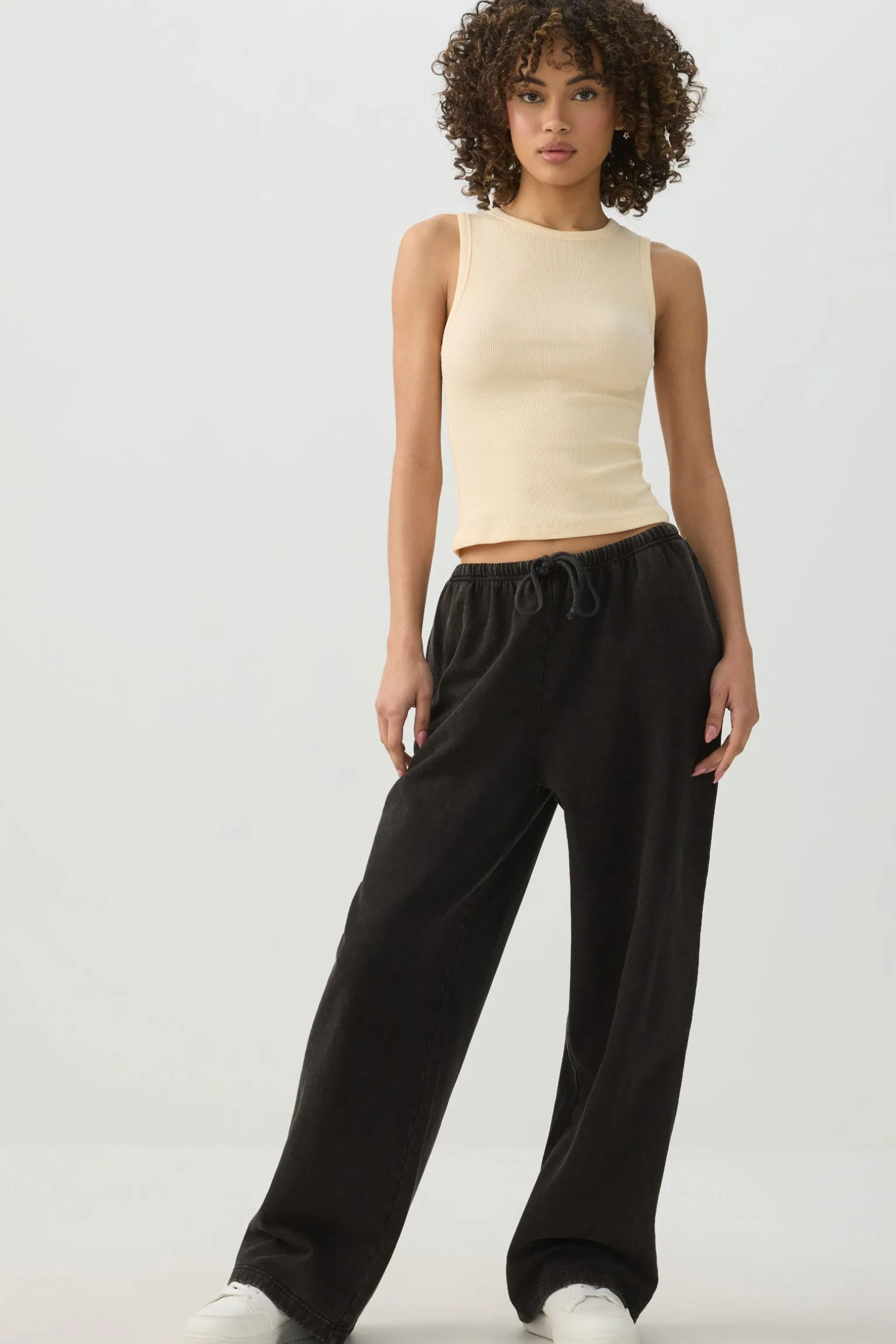 Washed Wide Leg Sweatpant